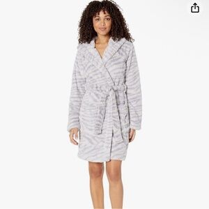 UGG‎ Aarti Robe